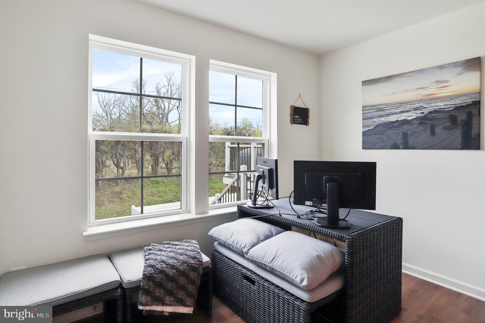 TOWNES AT TATE MANOR - Residential