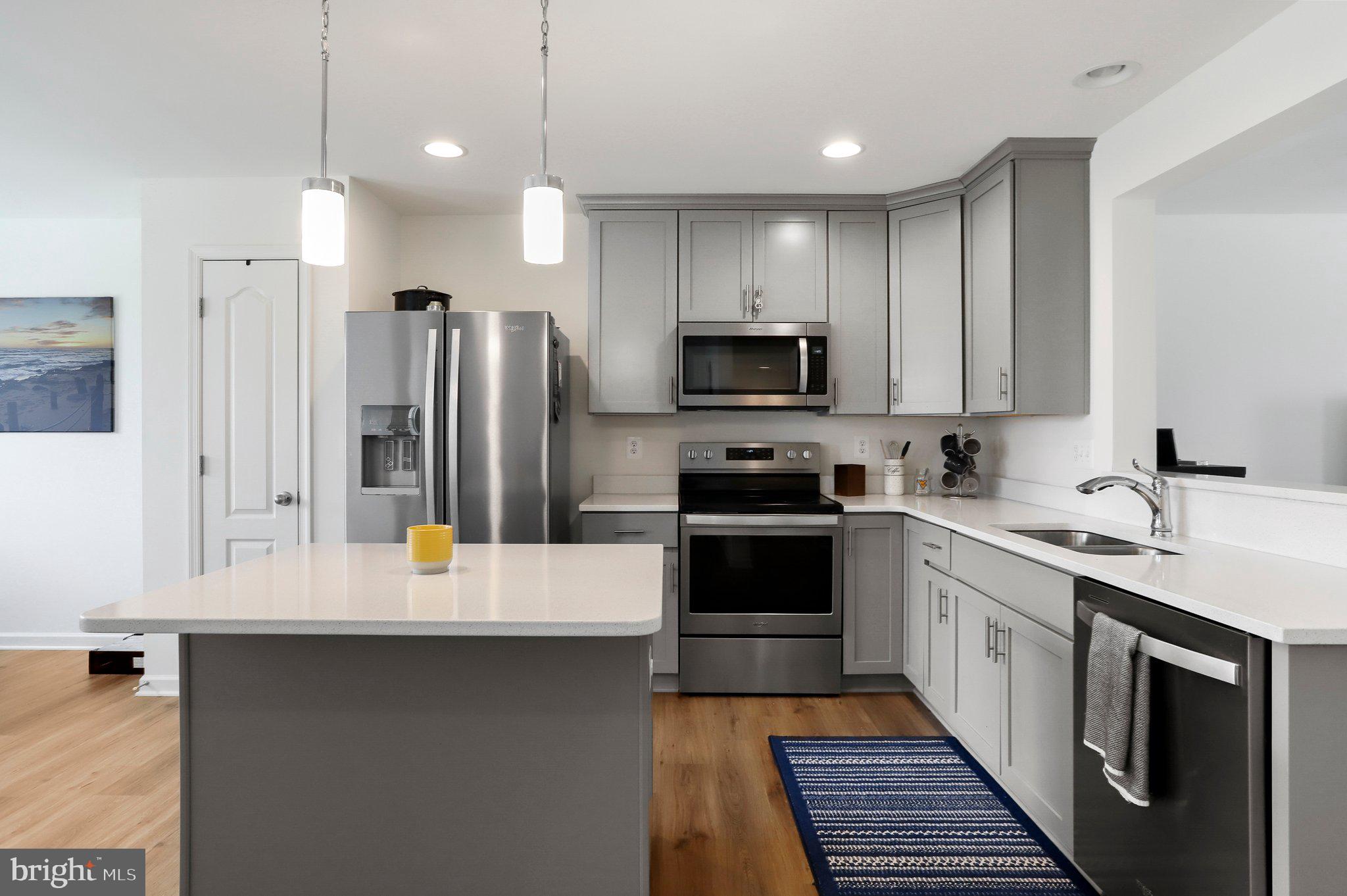 TOWNES AT TATE MANOR - Residential