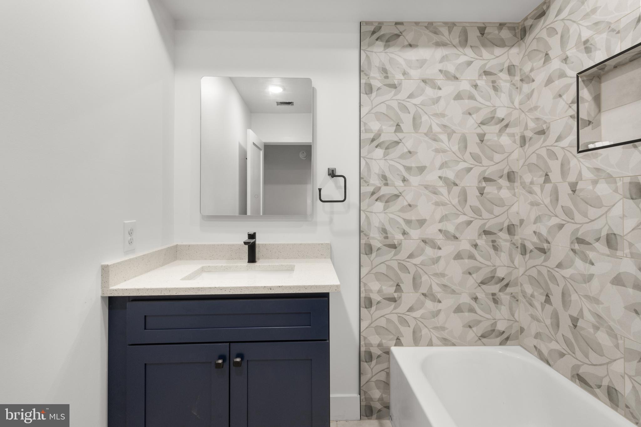 MOUNT CLARE - Residential