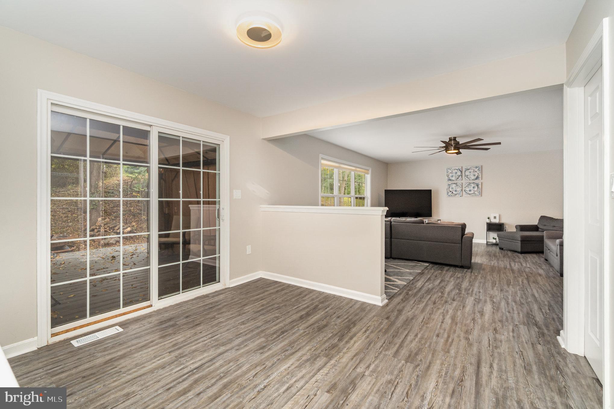 HEDGEROW - Residential