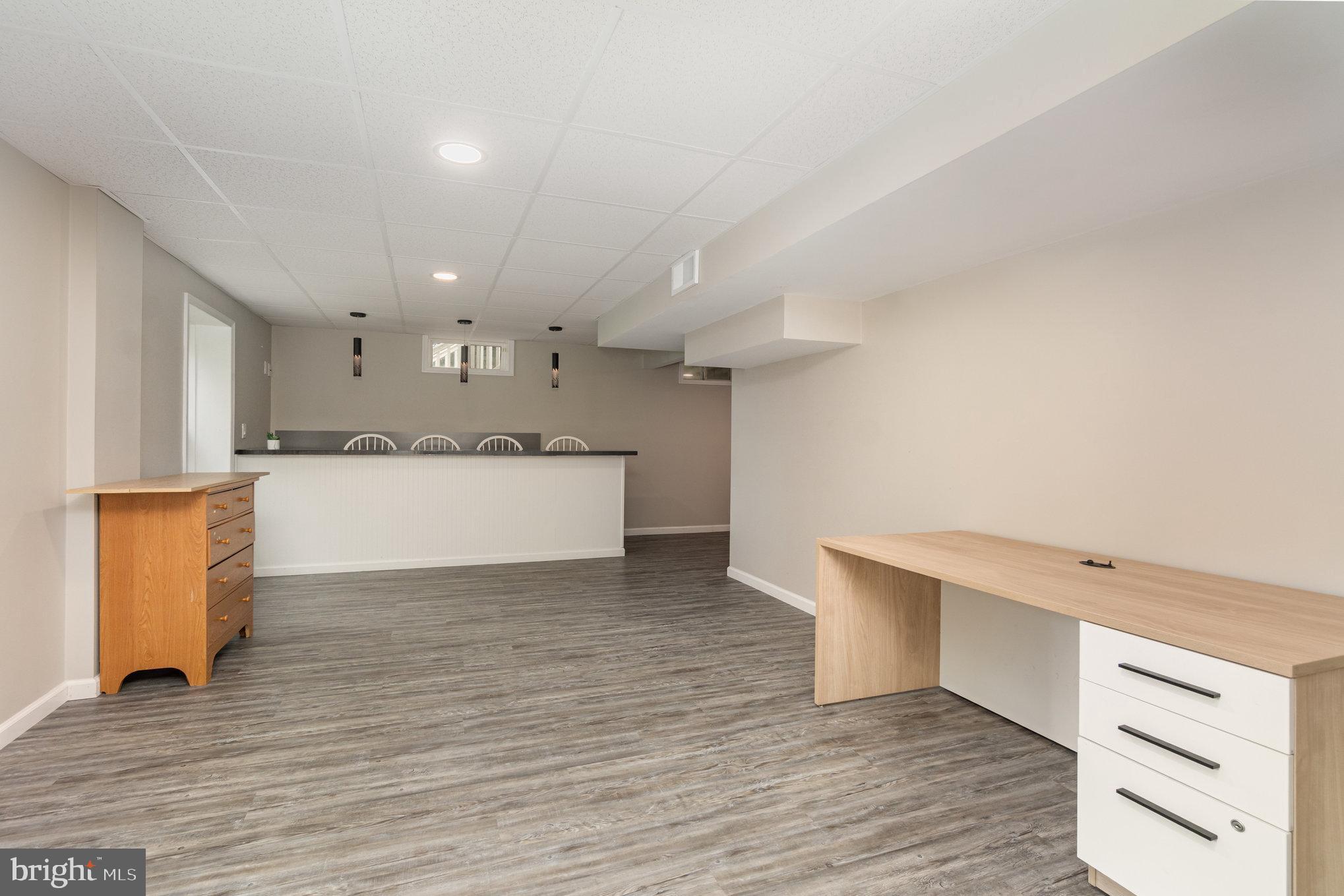 HEDGEROW - Residential