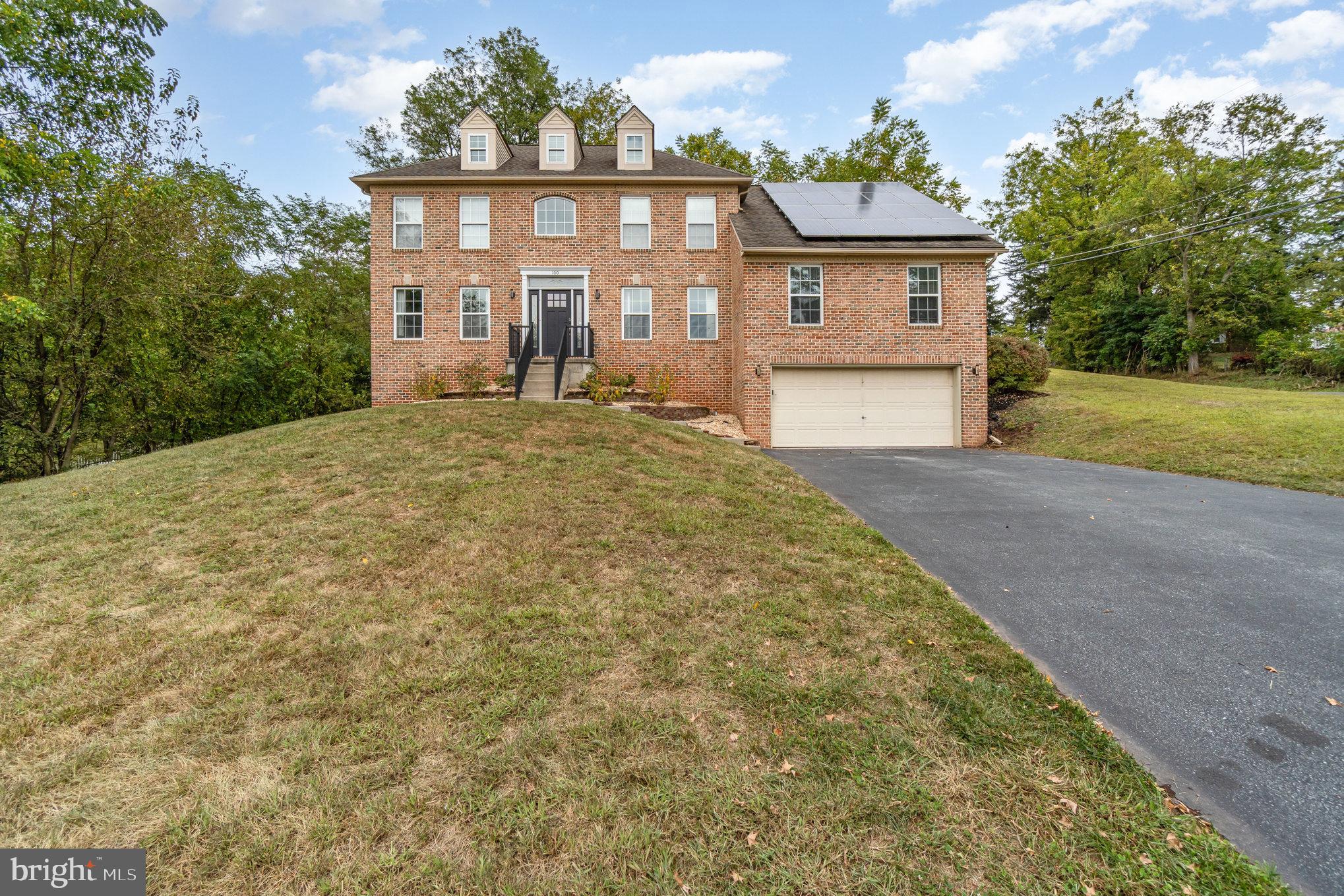 100 BRAMBLEWOOD LANE
