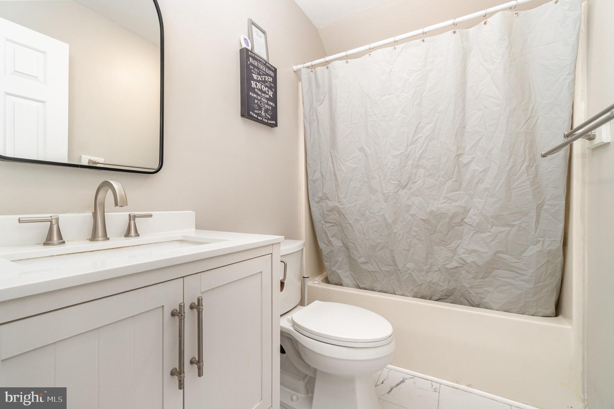 HEDGEROW - Residential