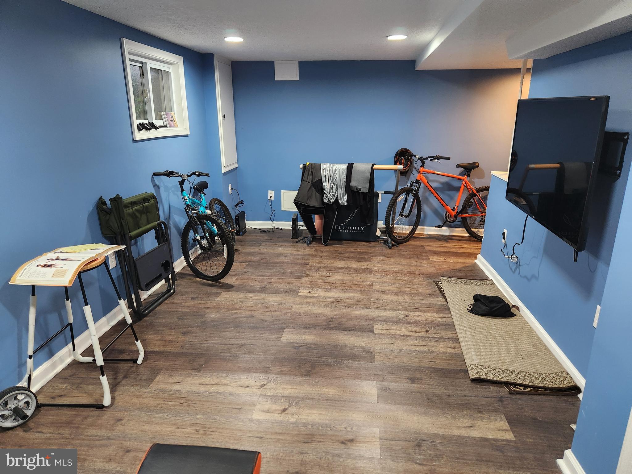 JOHN M KING - Residential