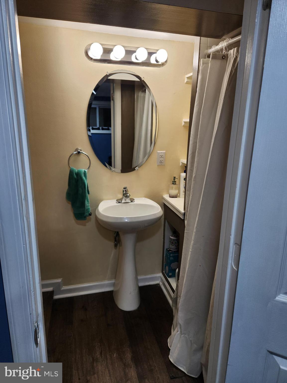 JOHN M KING - Residential