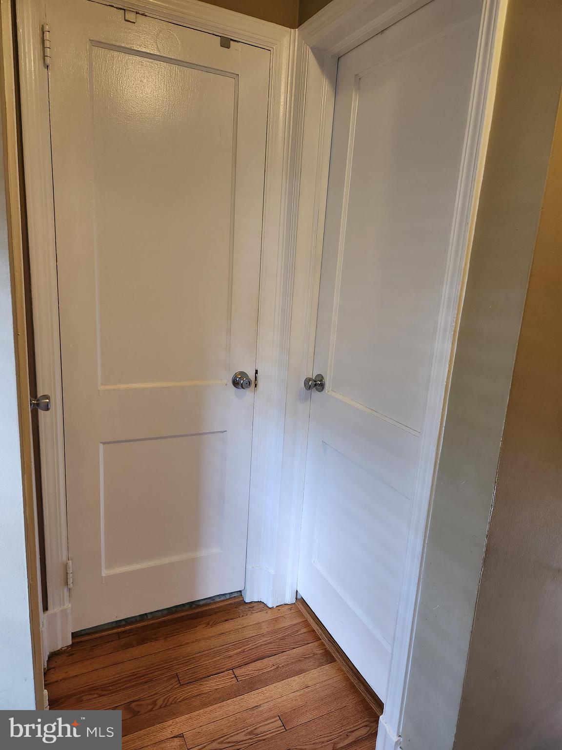 JOHN M KING - Residential