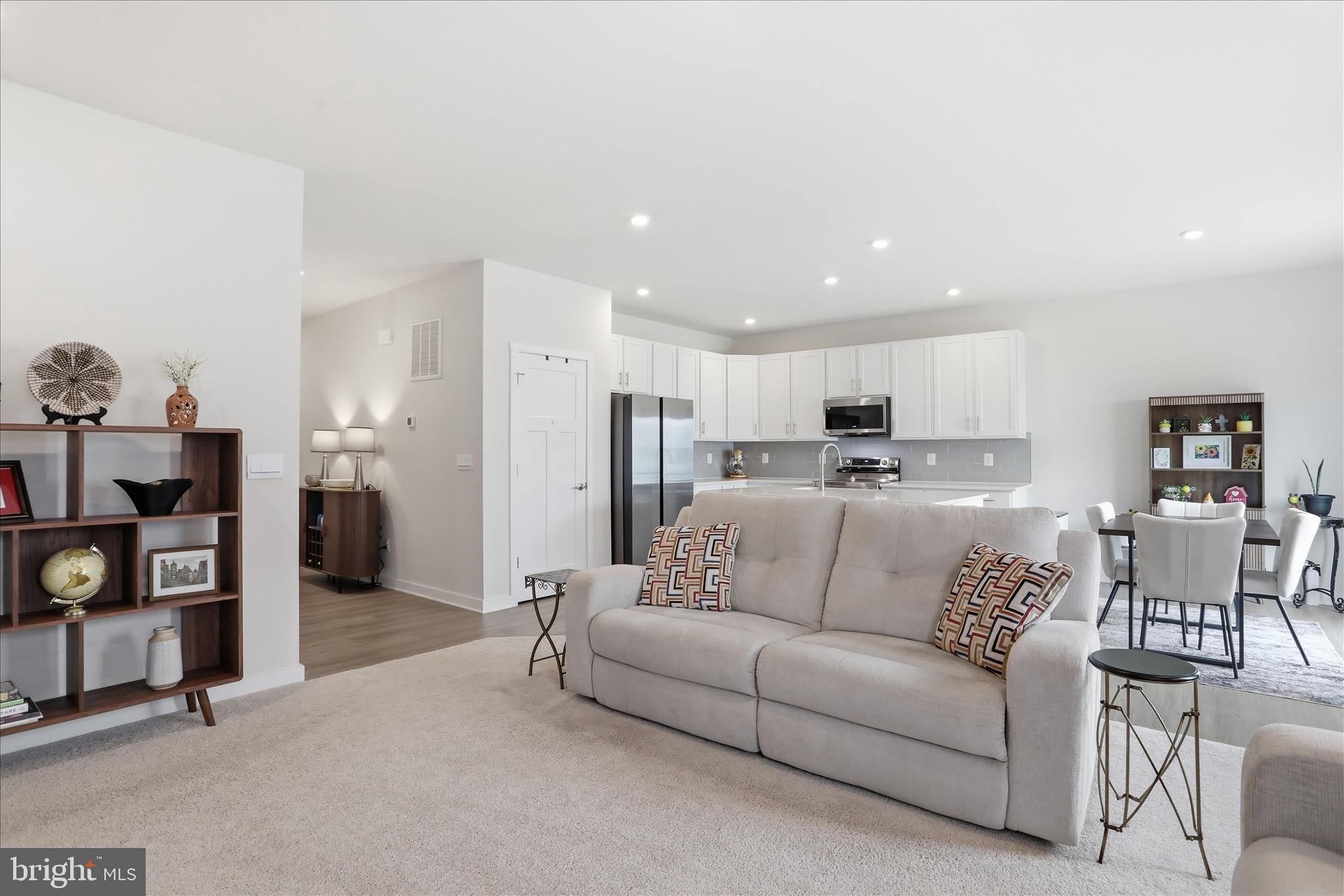 SOUTH BROOK - Residential