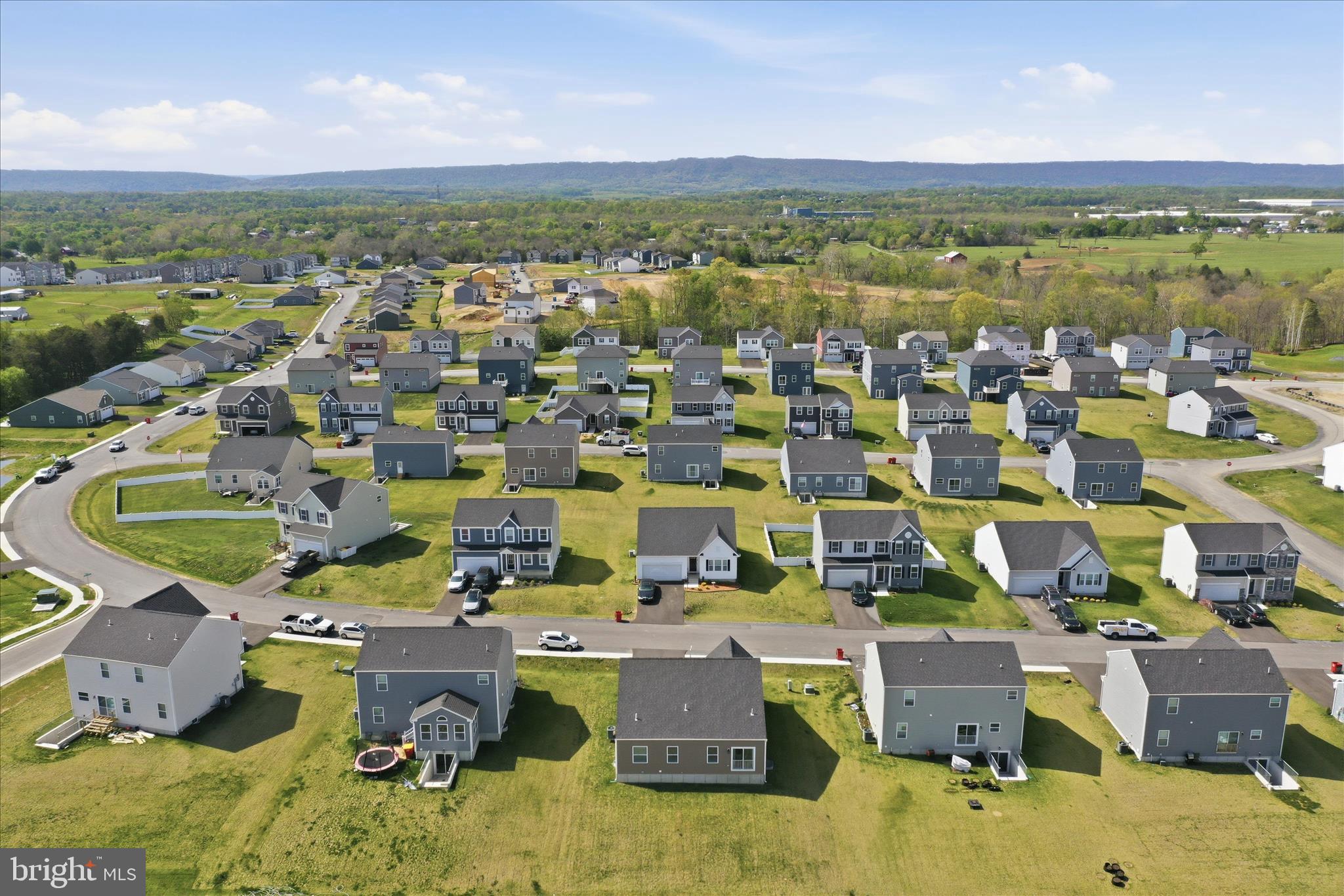 SOUTH BROOK - Residential