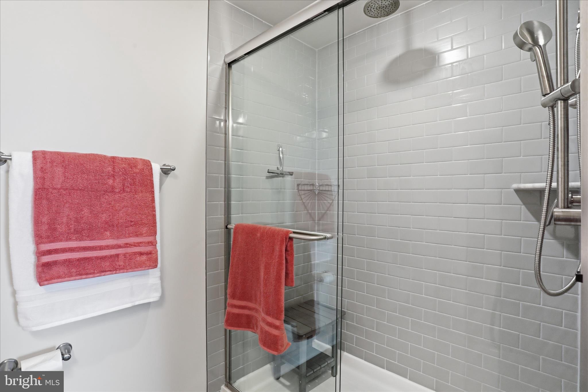 SOUTH BROOK - Residential