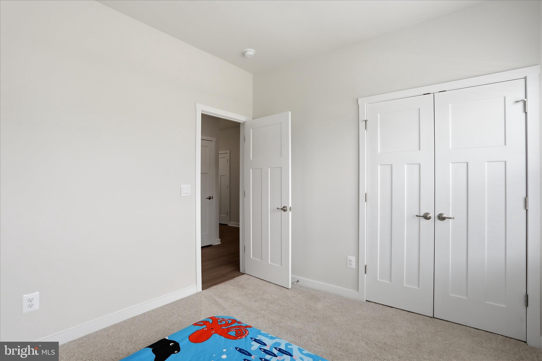 SOUTH BROOK - Residential