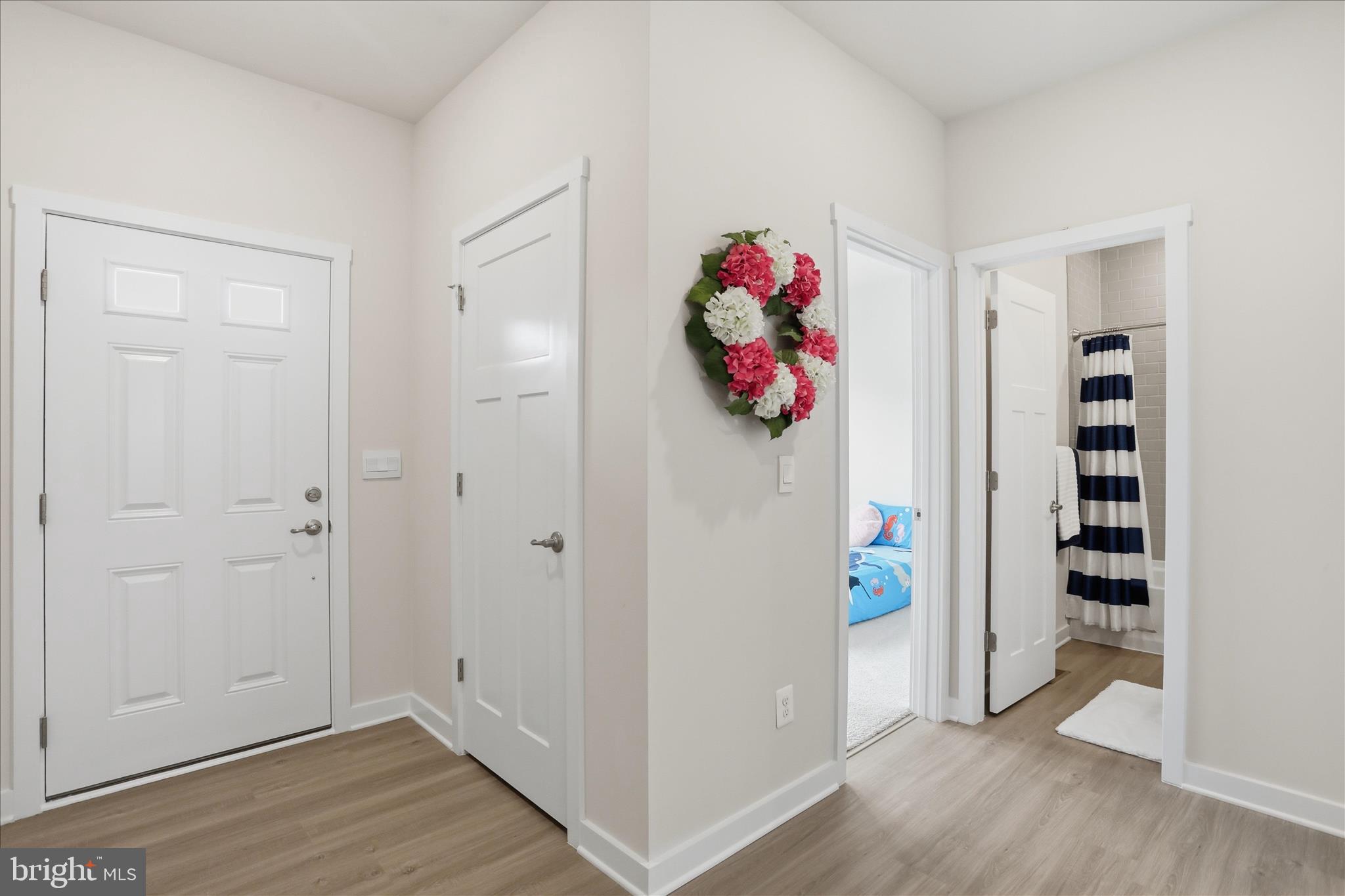 SOUTH BROOK - Residential