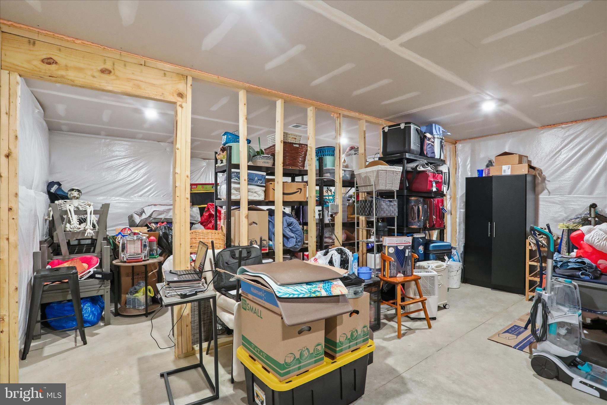 SOUTH BROOK - Residential