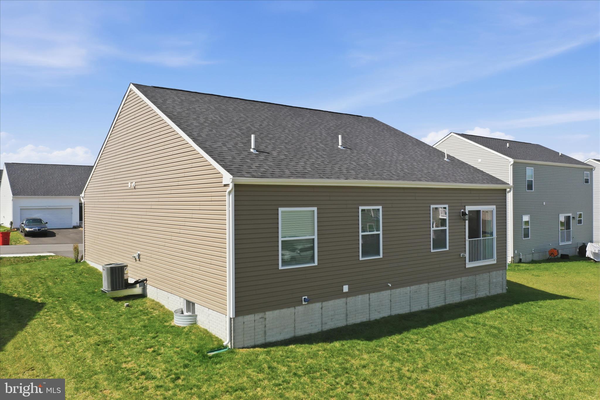 SOUTH BROOK - Residential