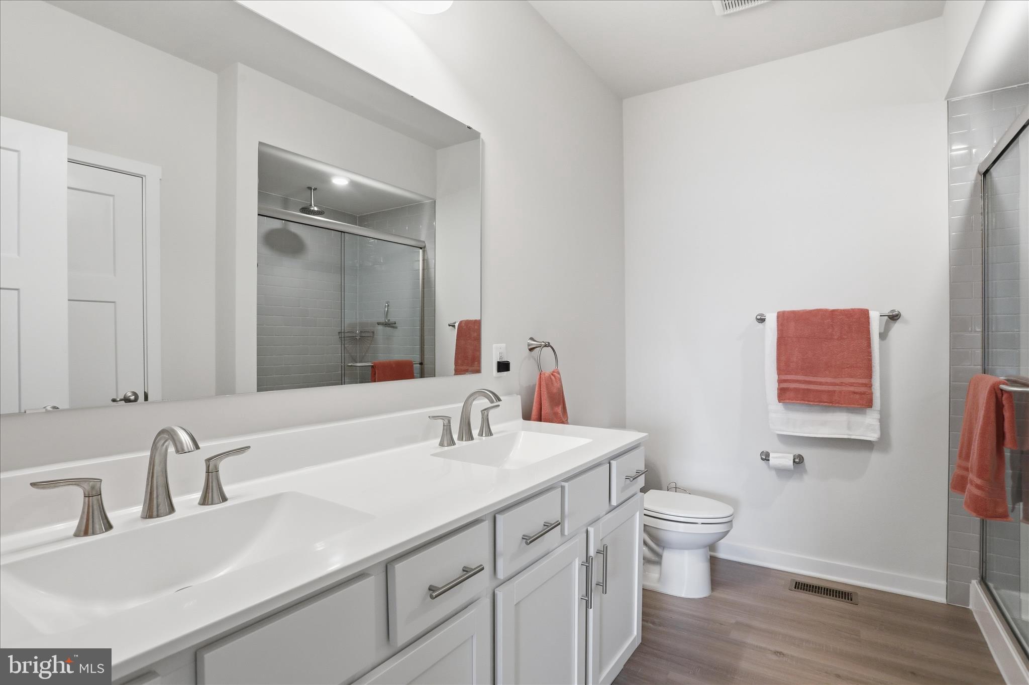 SOUTH BROOK - Residential