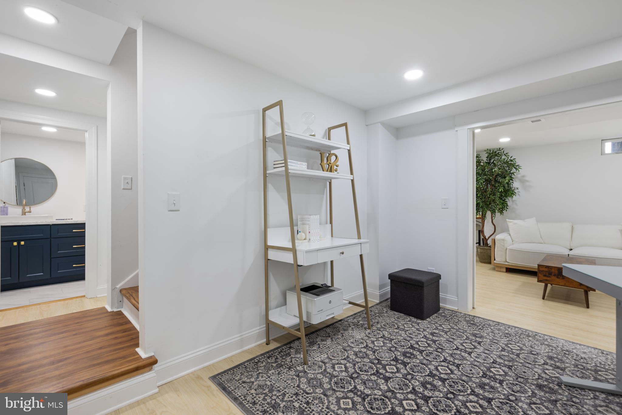 ST JONES COMMONS - Residential