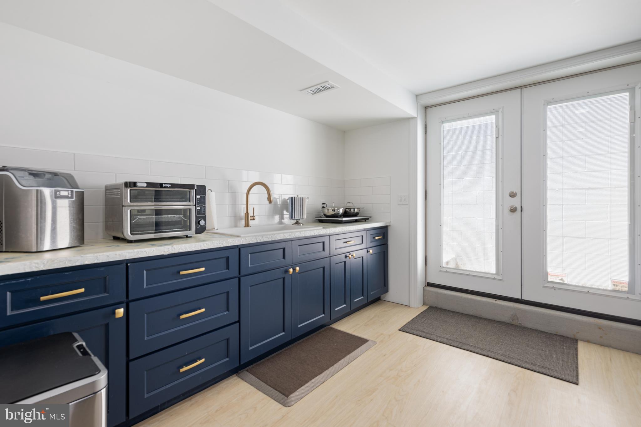 ST JONES COMMONS - Residential