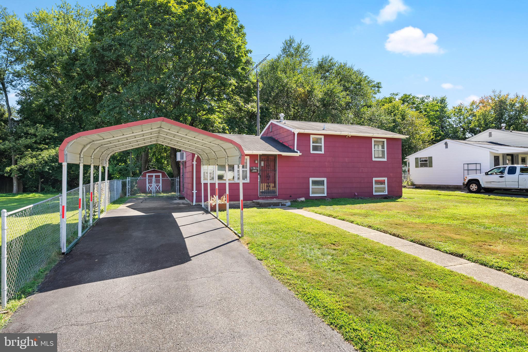 MEADOWVIEW - Residential