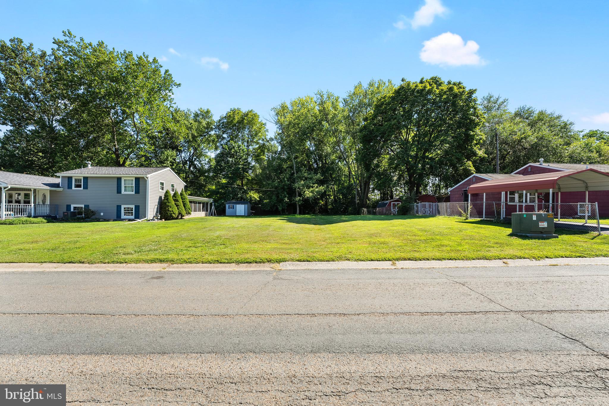 MEADOWVIEW - Residential