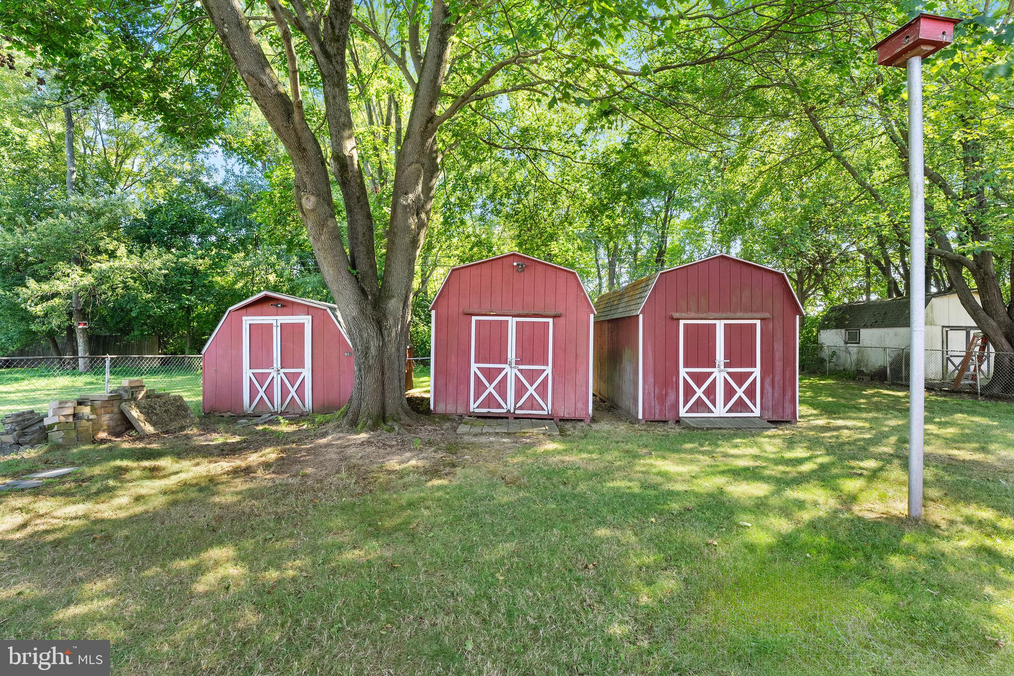 MEADOWVIEW - Residential