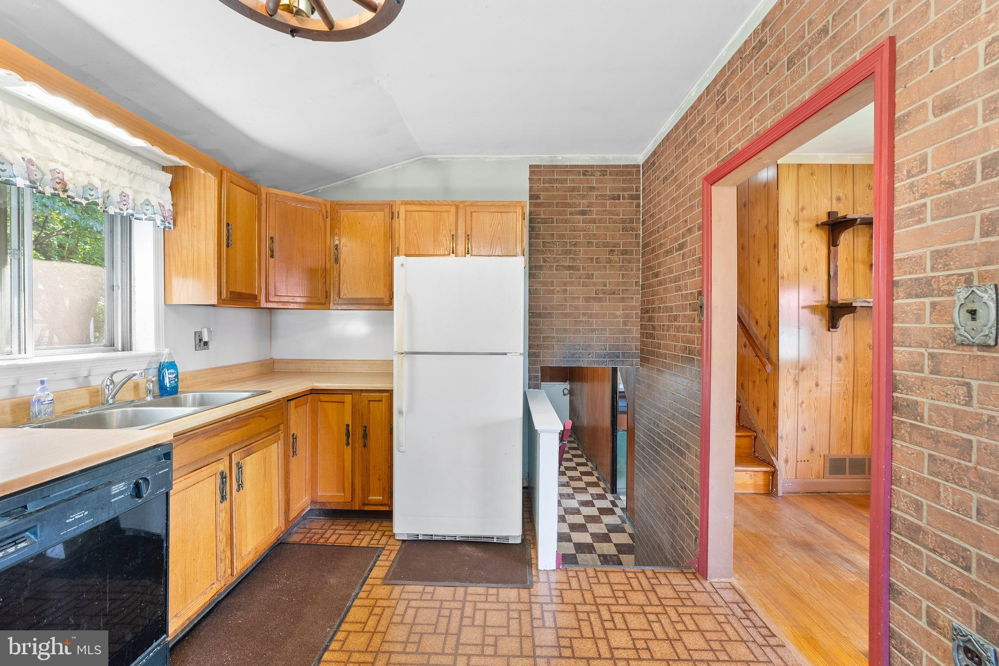 MEADOWVIEW - Residential