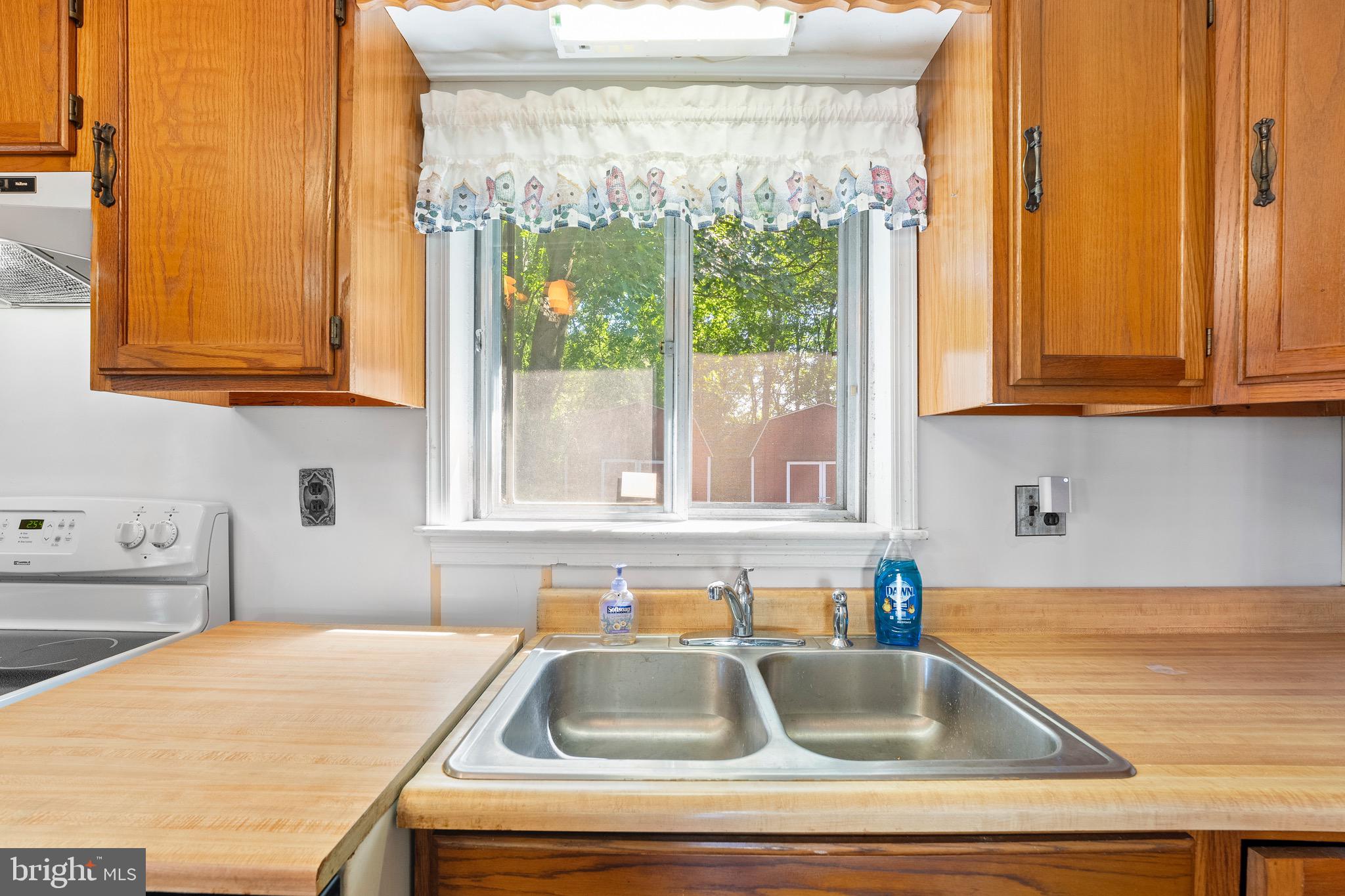 MEADOWVIEW - Residential