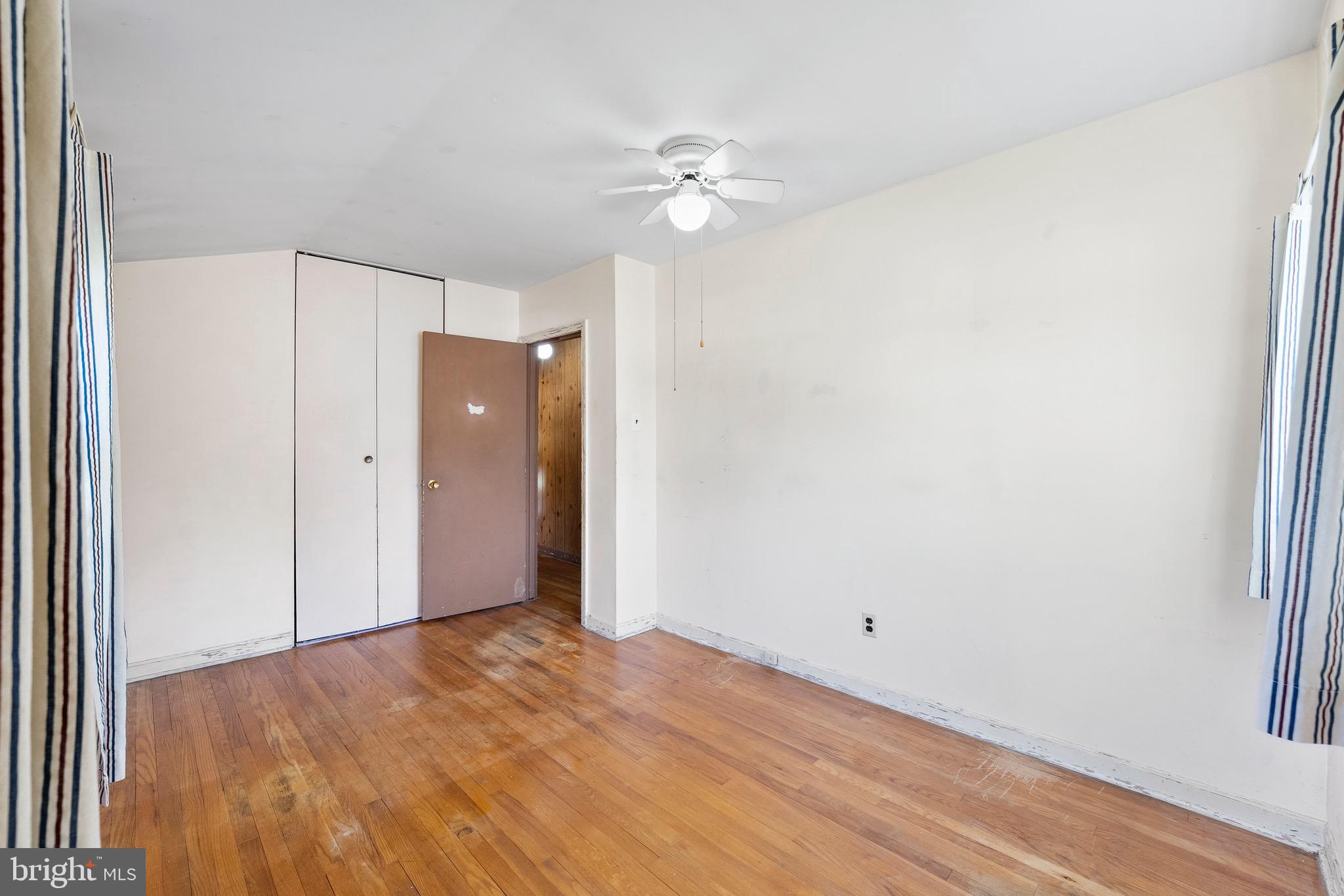 MEADOWVIEW - Residential