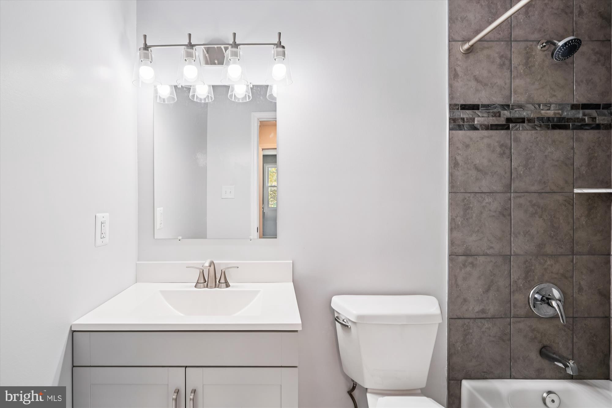 BRIGHTLEAF - Residential