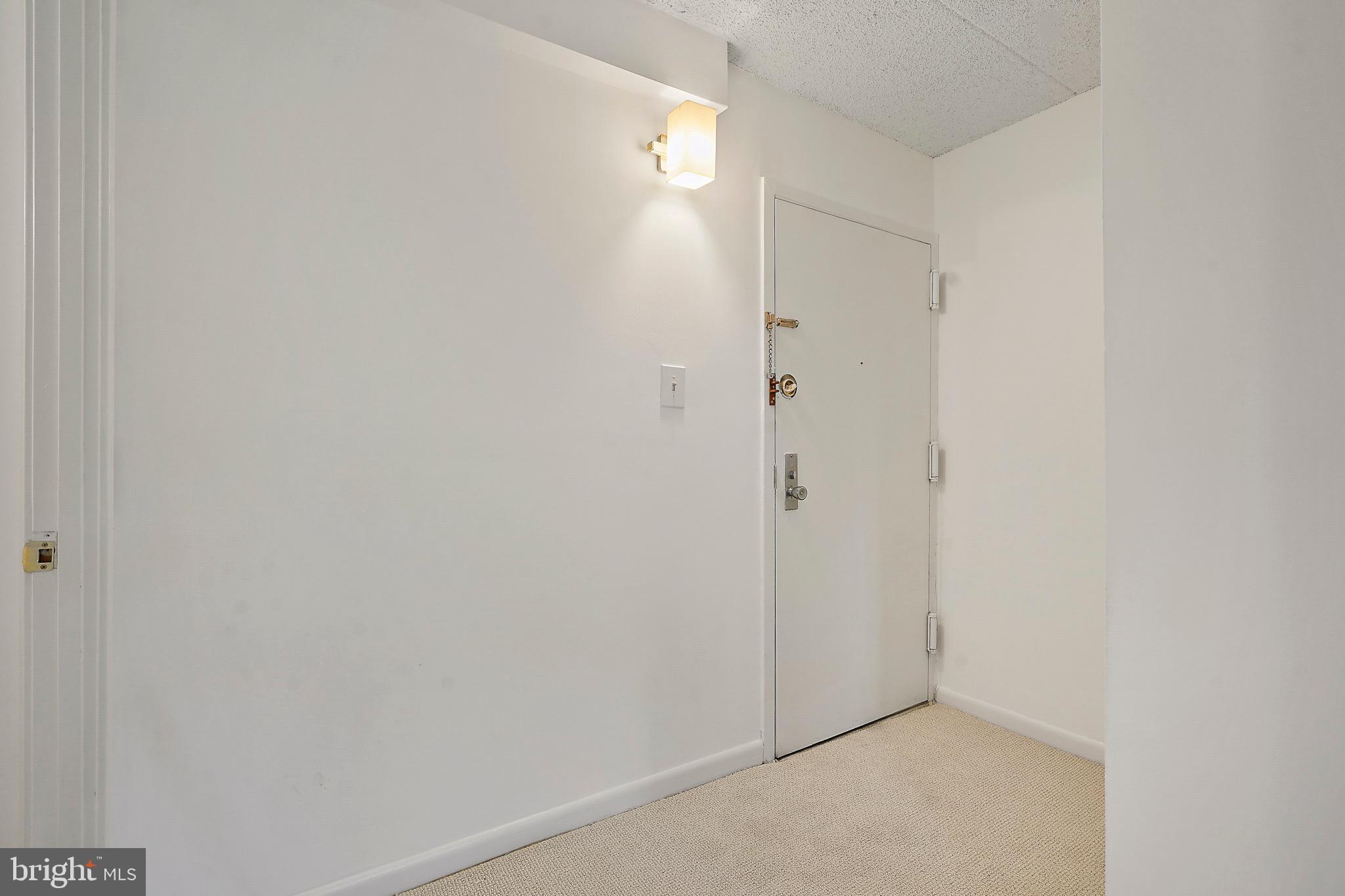 ALEXANDRIA OVERLOOK - Residential