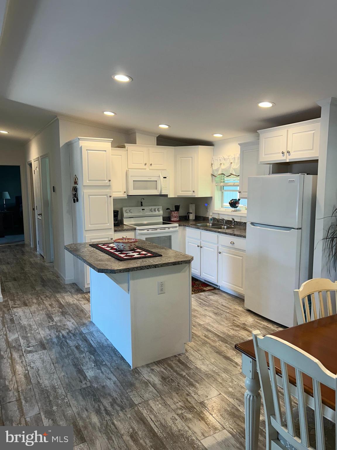 RICHLAND MDWS - Residential