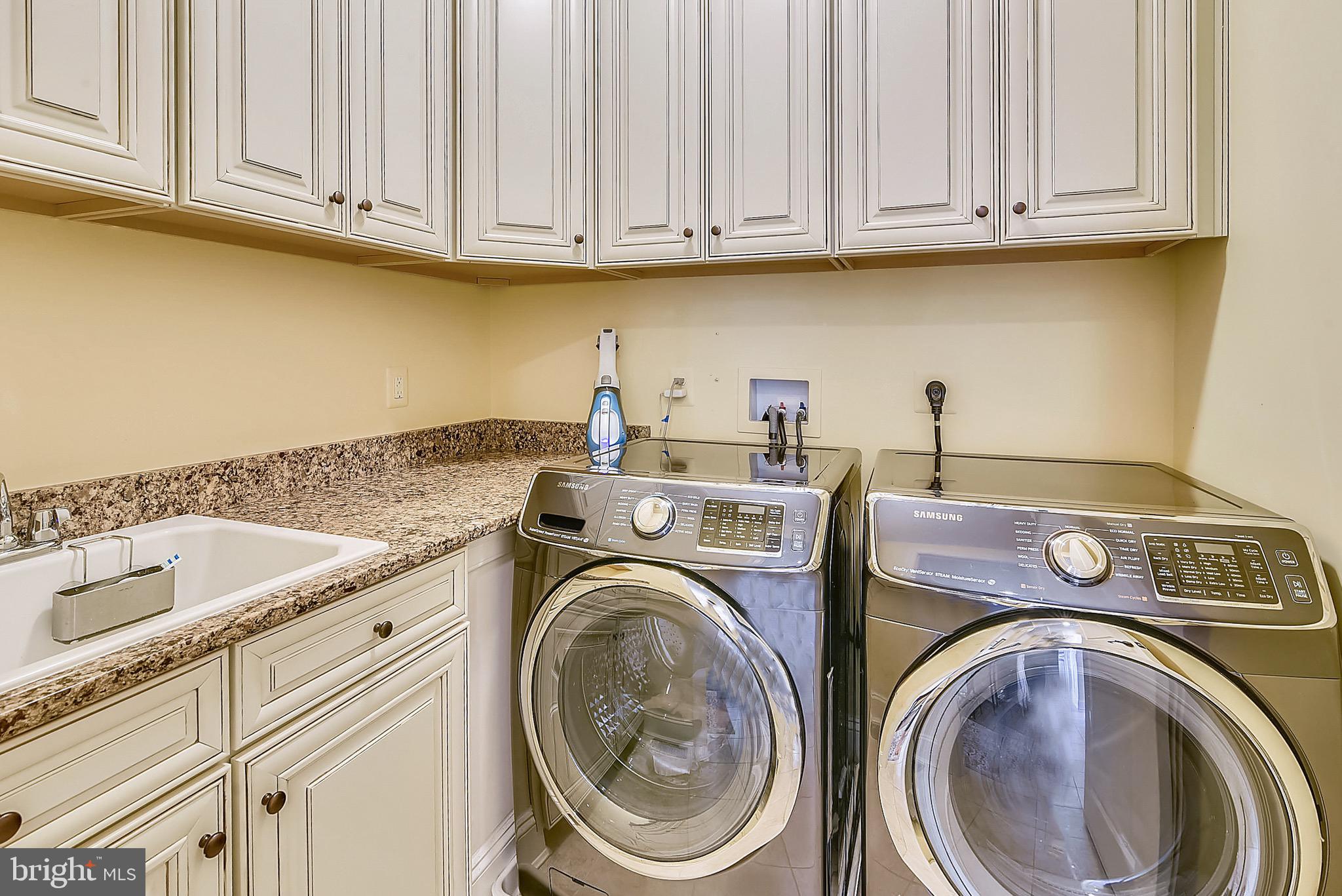 THE SUMMIT AT COPPER RIDGE - Residential