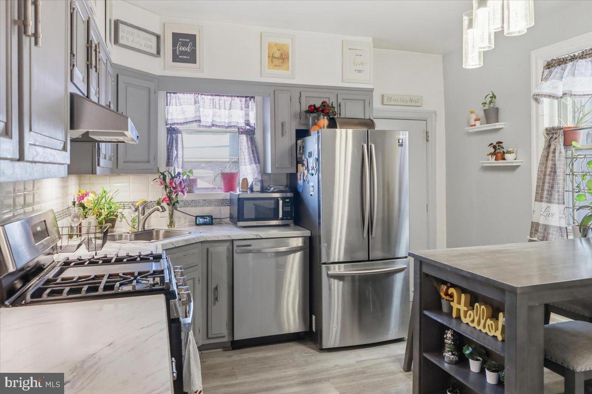 OVERBROOK - Residential