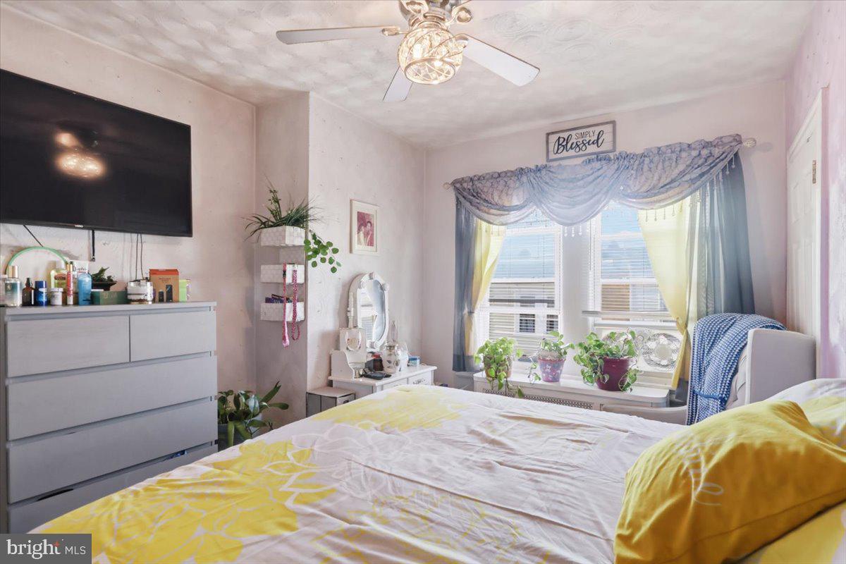 OVERBROOK - Residential