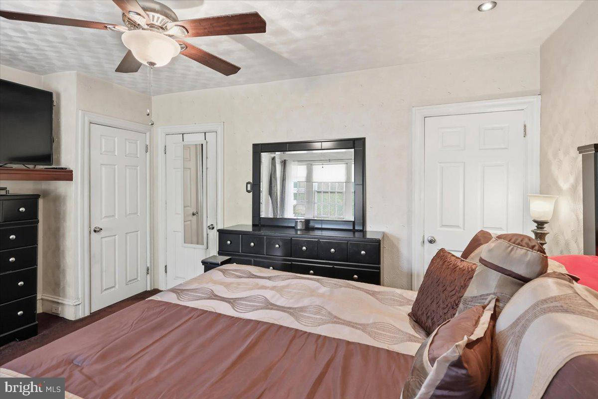 OVERBROOK - Residential