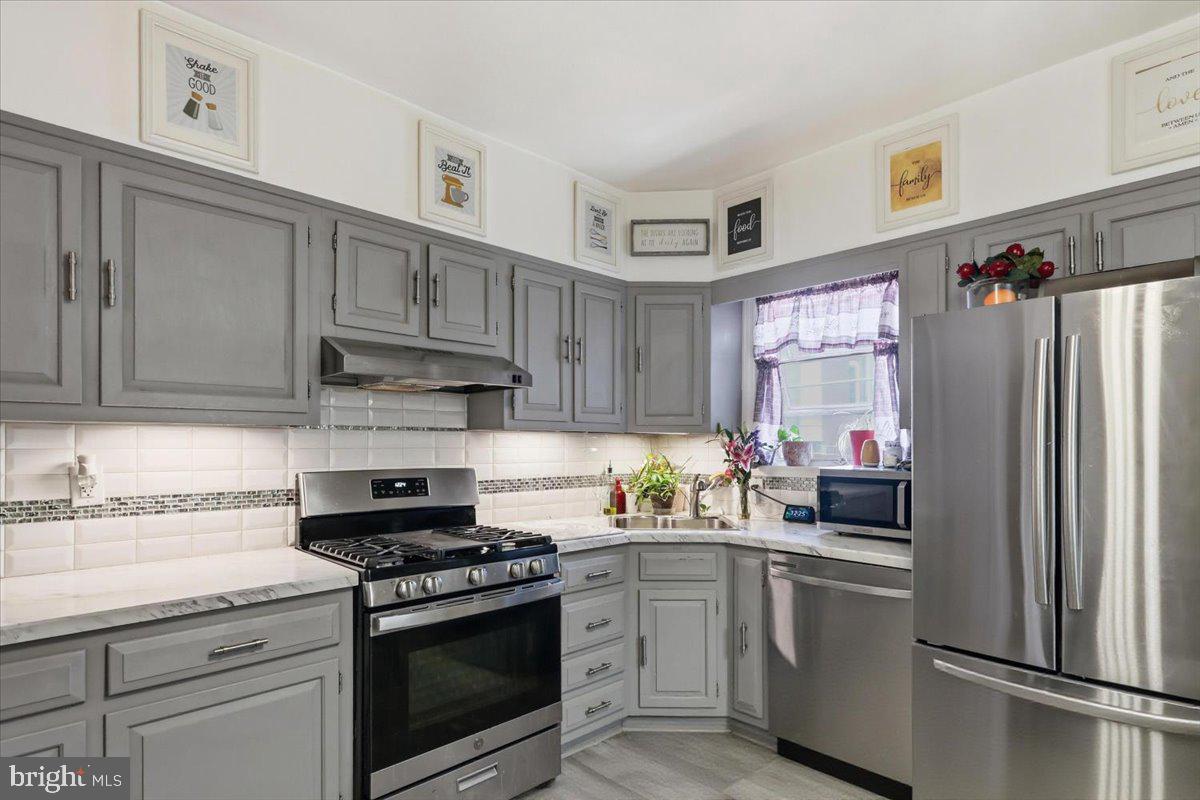 OVERBROOK - Residential