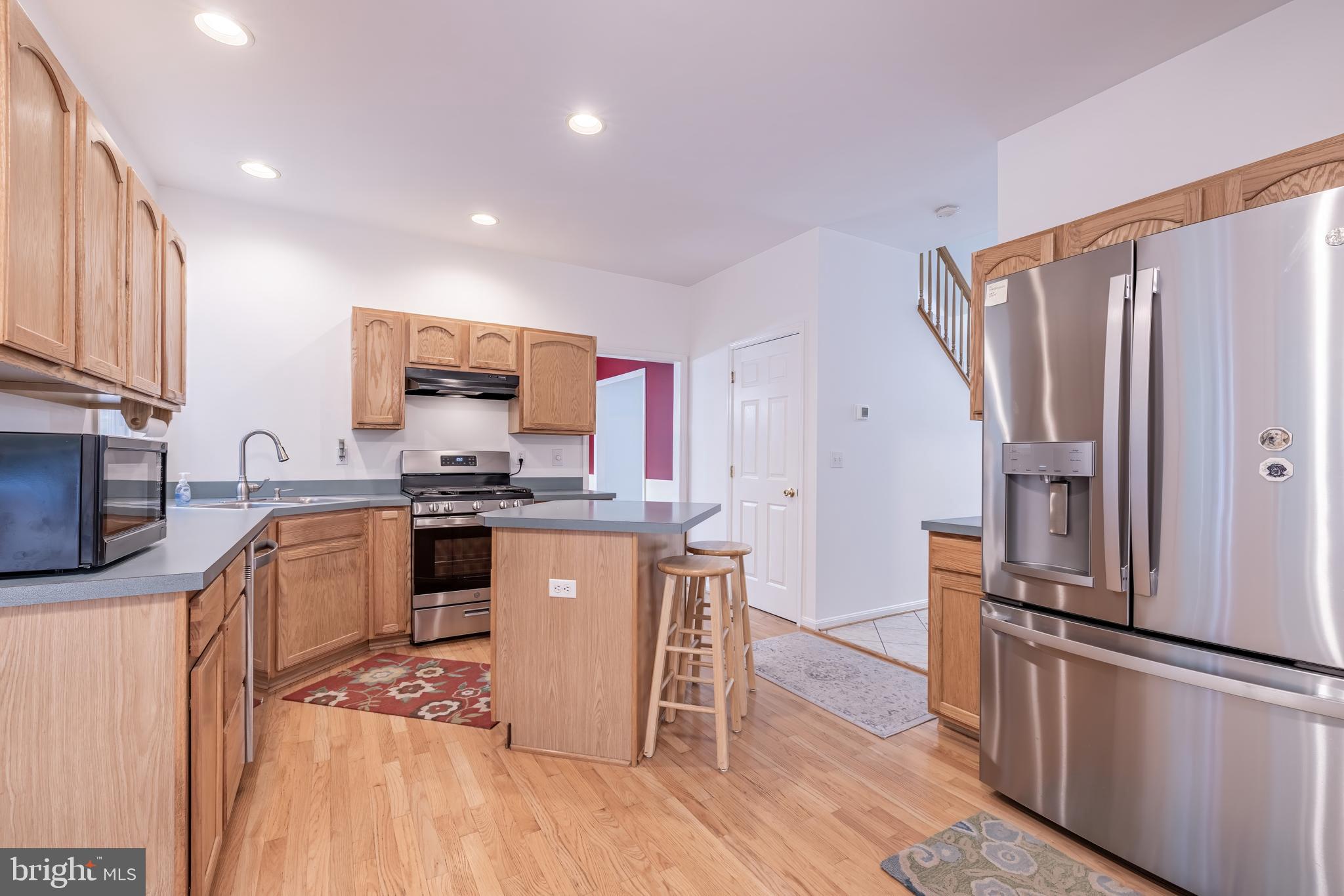 MAINBRACE - Residential