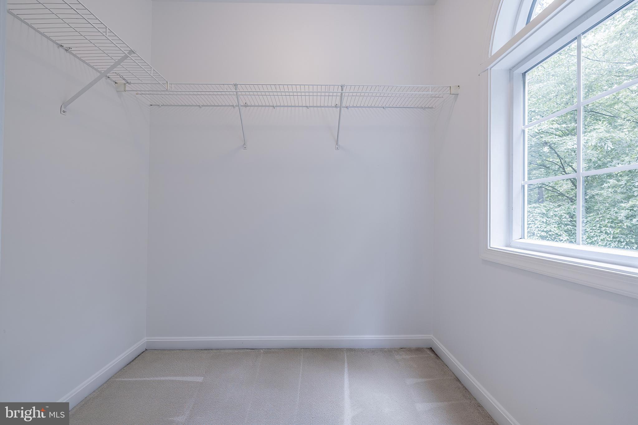 MAINBRACE - Residential