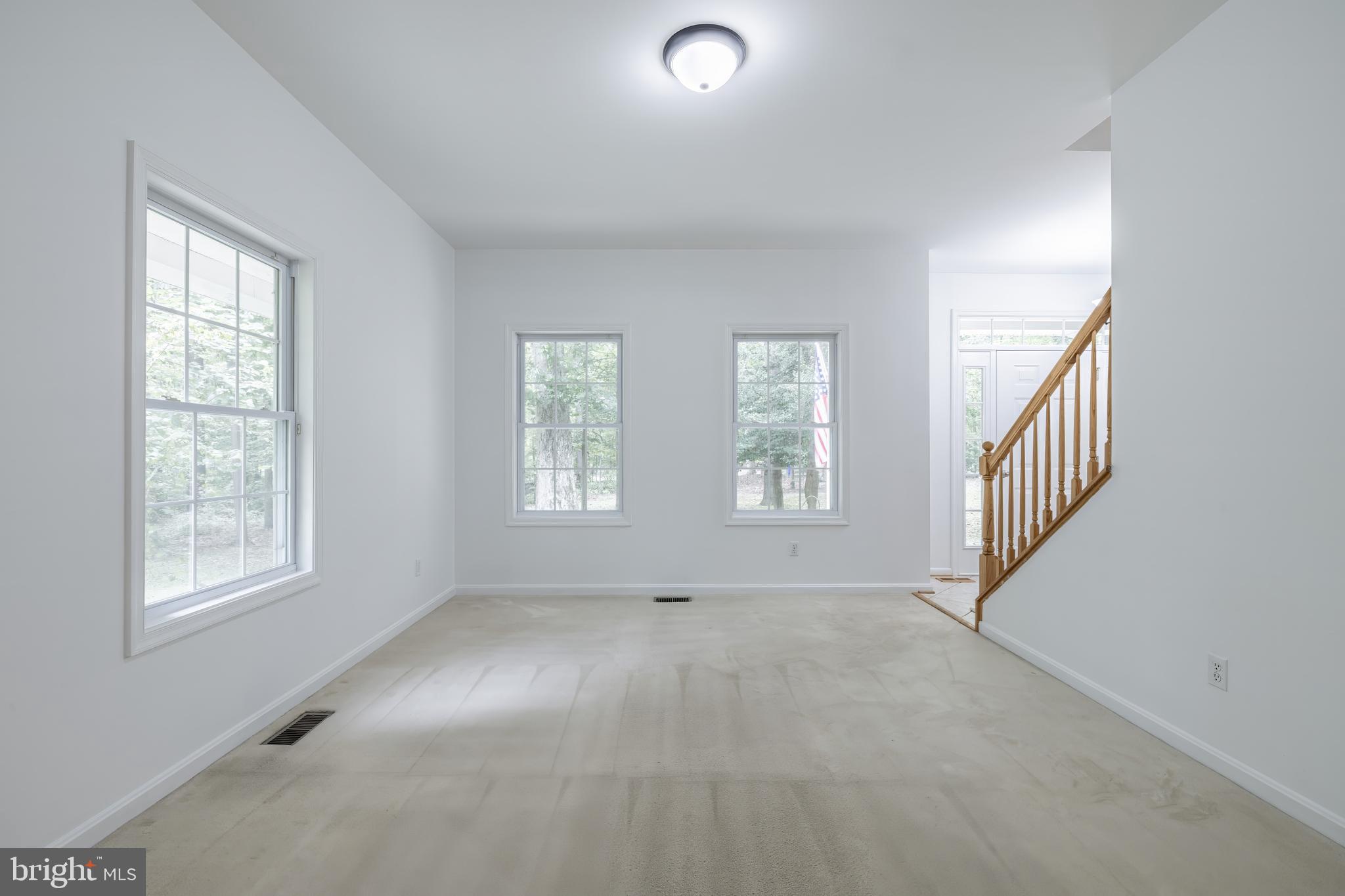 MAINBRACE - Residential