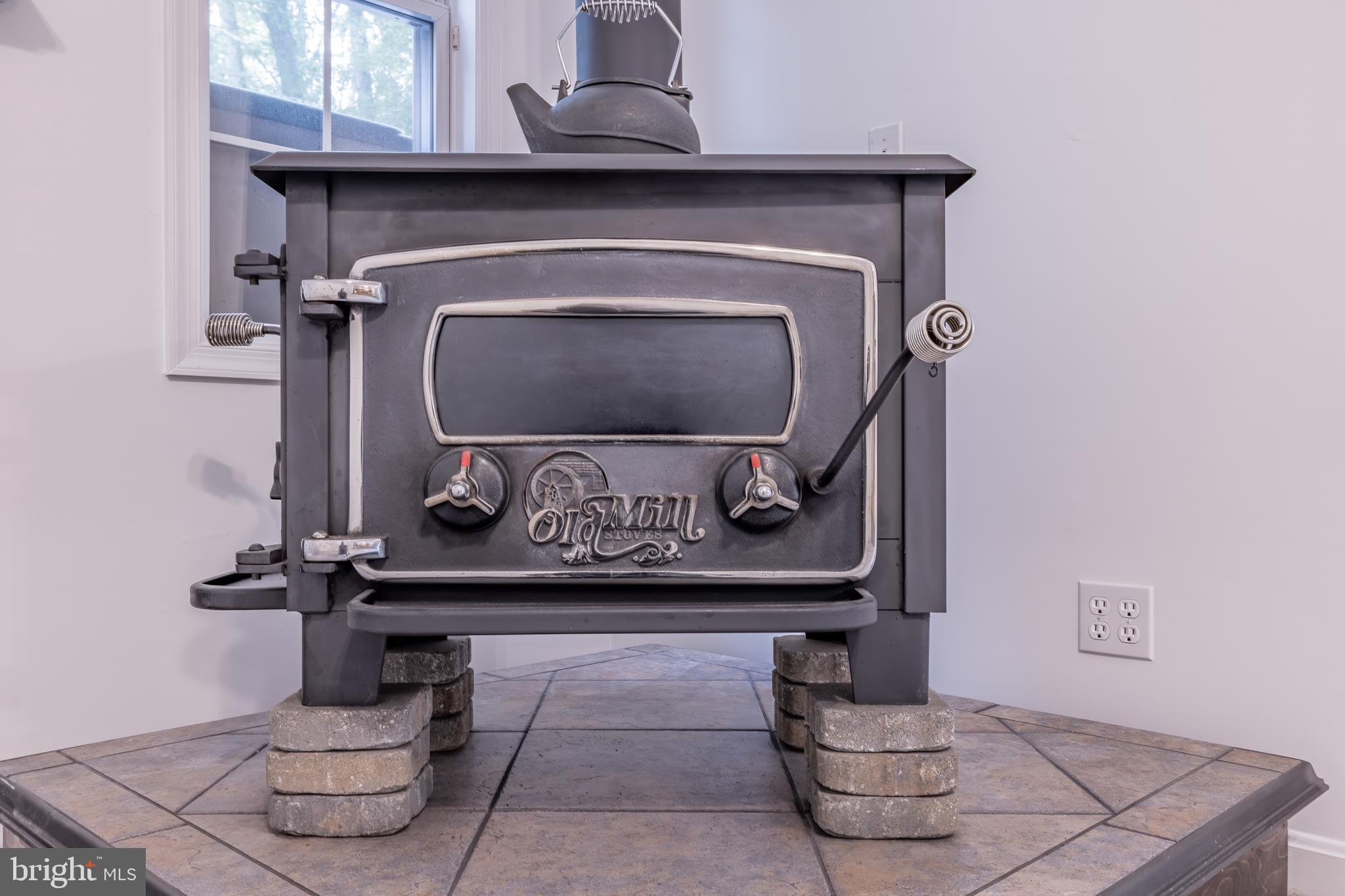 MAINBRACE - Residential