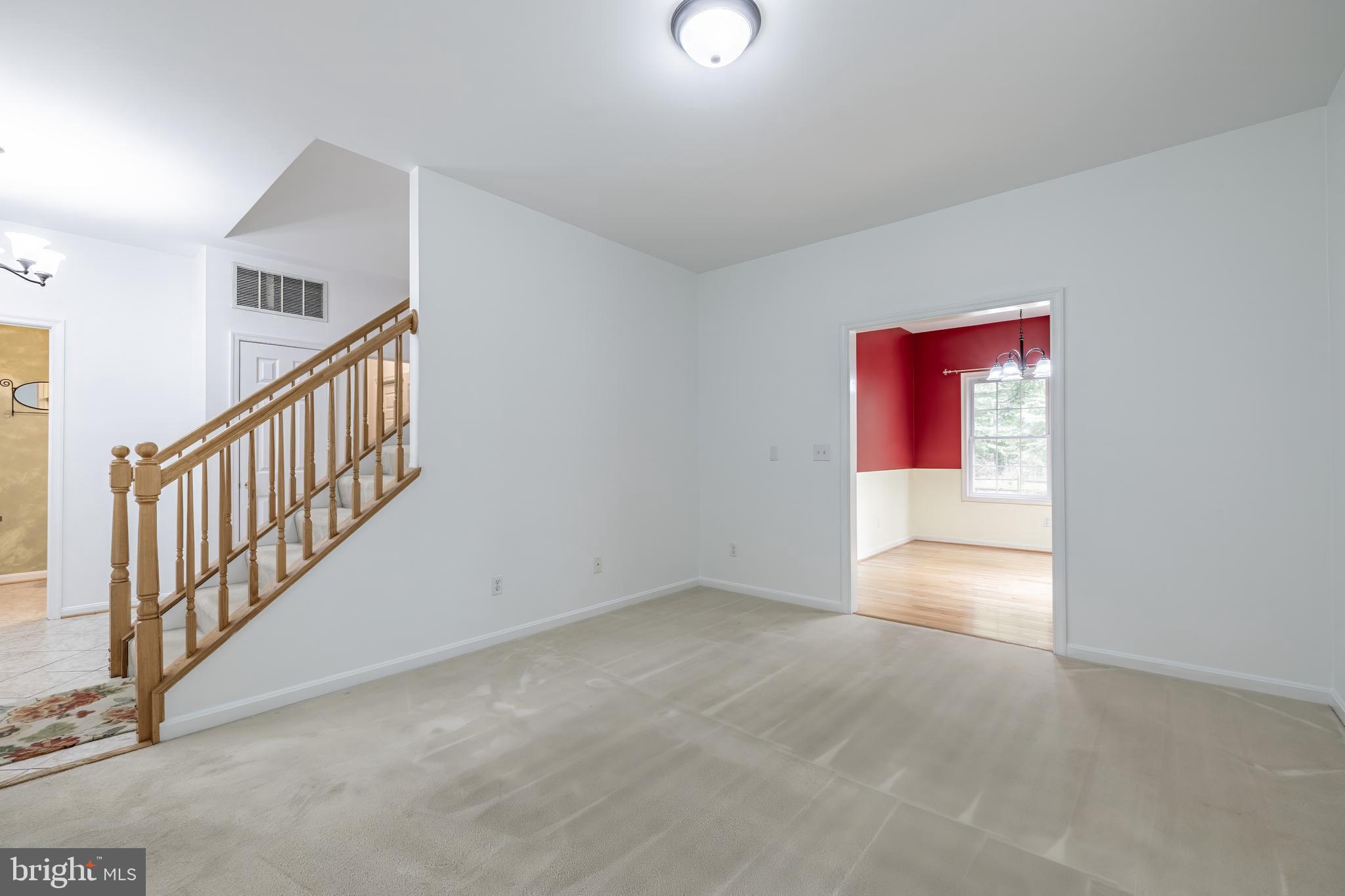 MAINBRACE - Residential