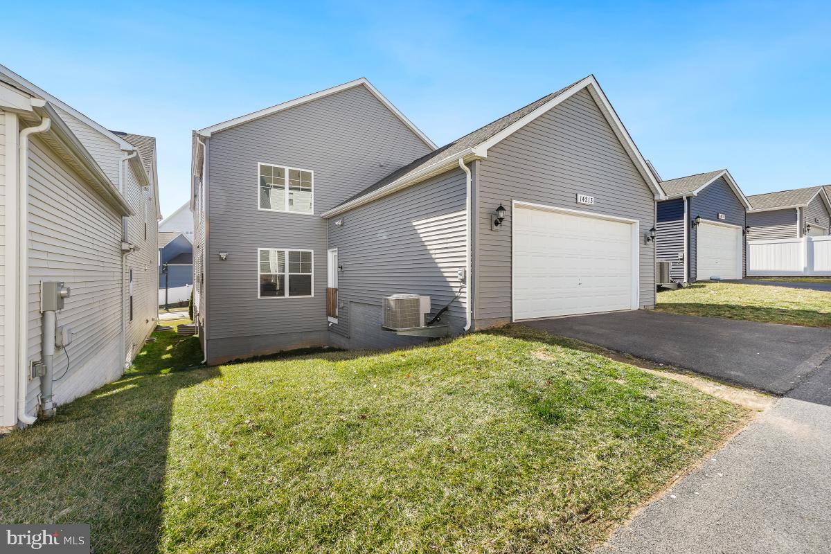 CLARKSBURG - Residential