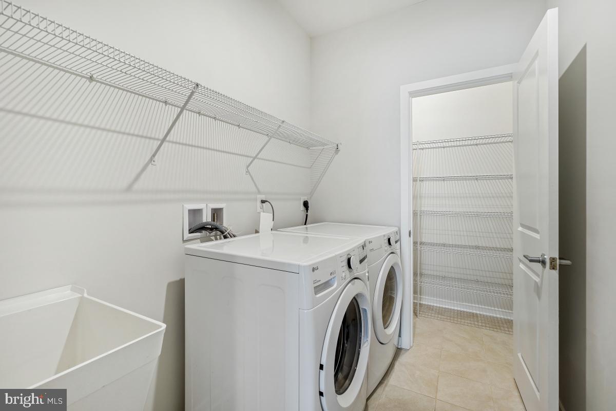 CLARKSBURG - Residential