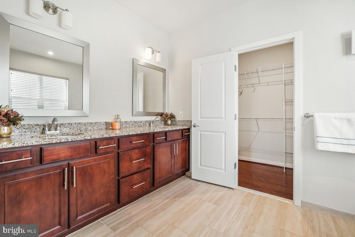 CLARKSBURG - Residential