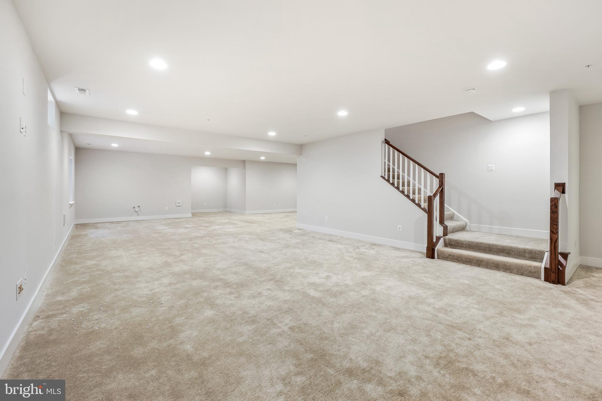 CLARKSBURG - Residential