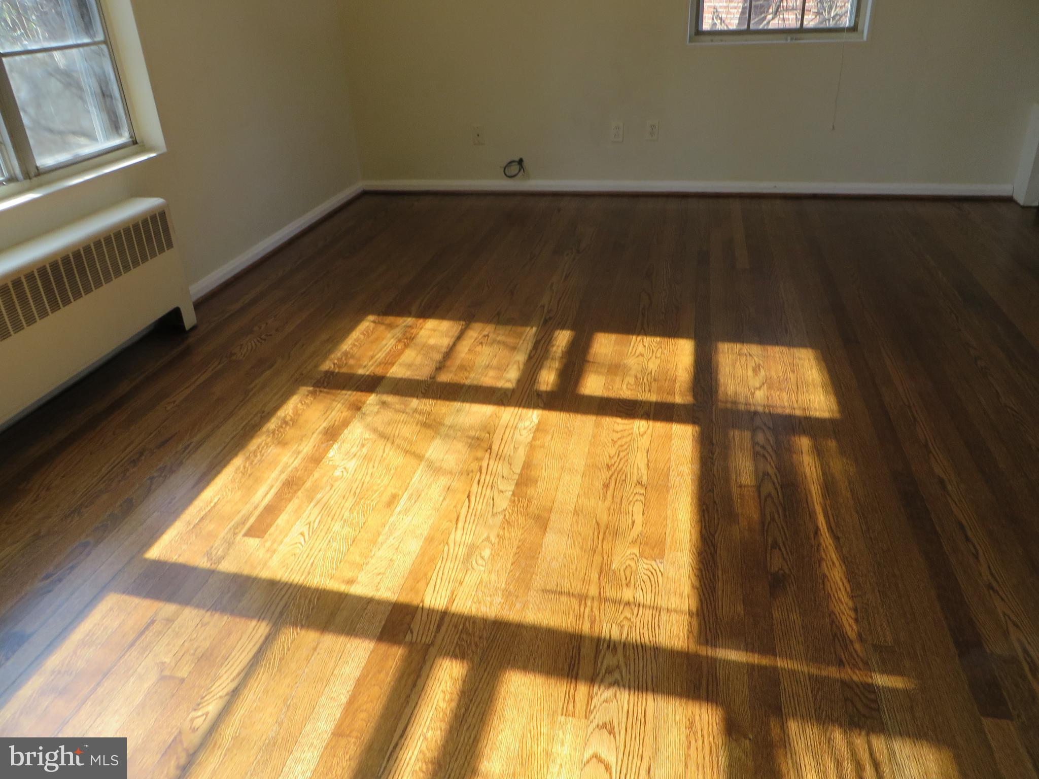 WARWICK VILLAGE - Residential Lease