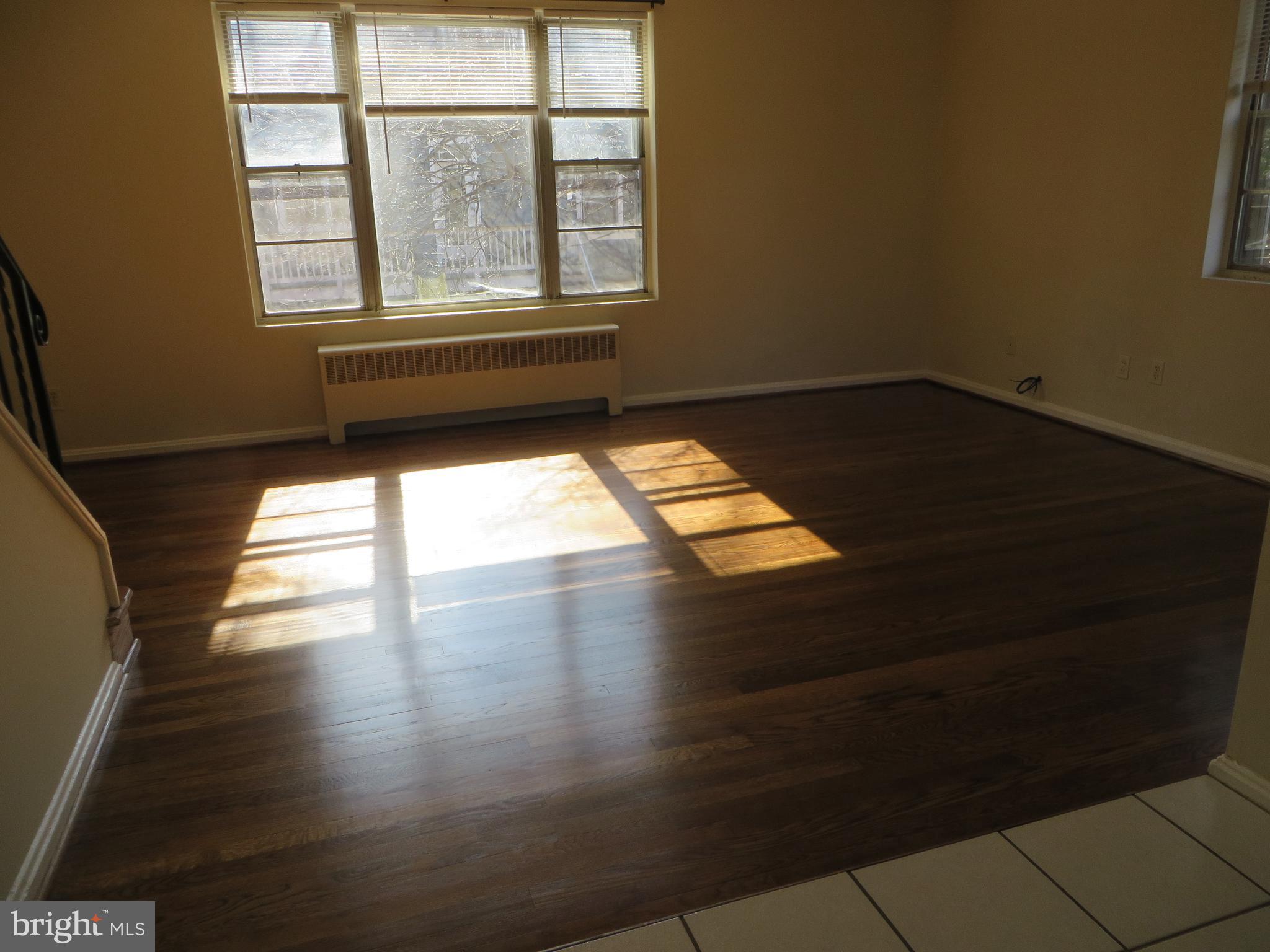 WARWICK VILLAGE - Residential Lease