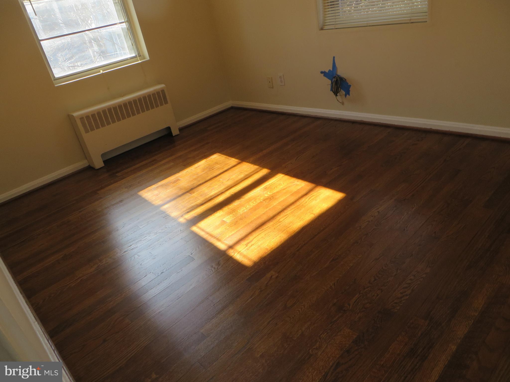 WARWICK VILLAGE - Residential Lease