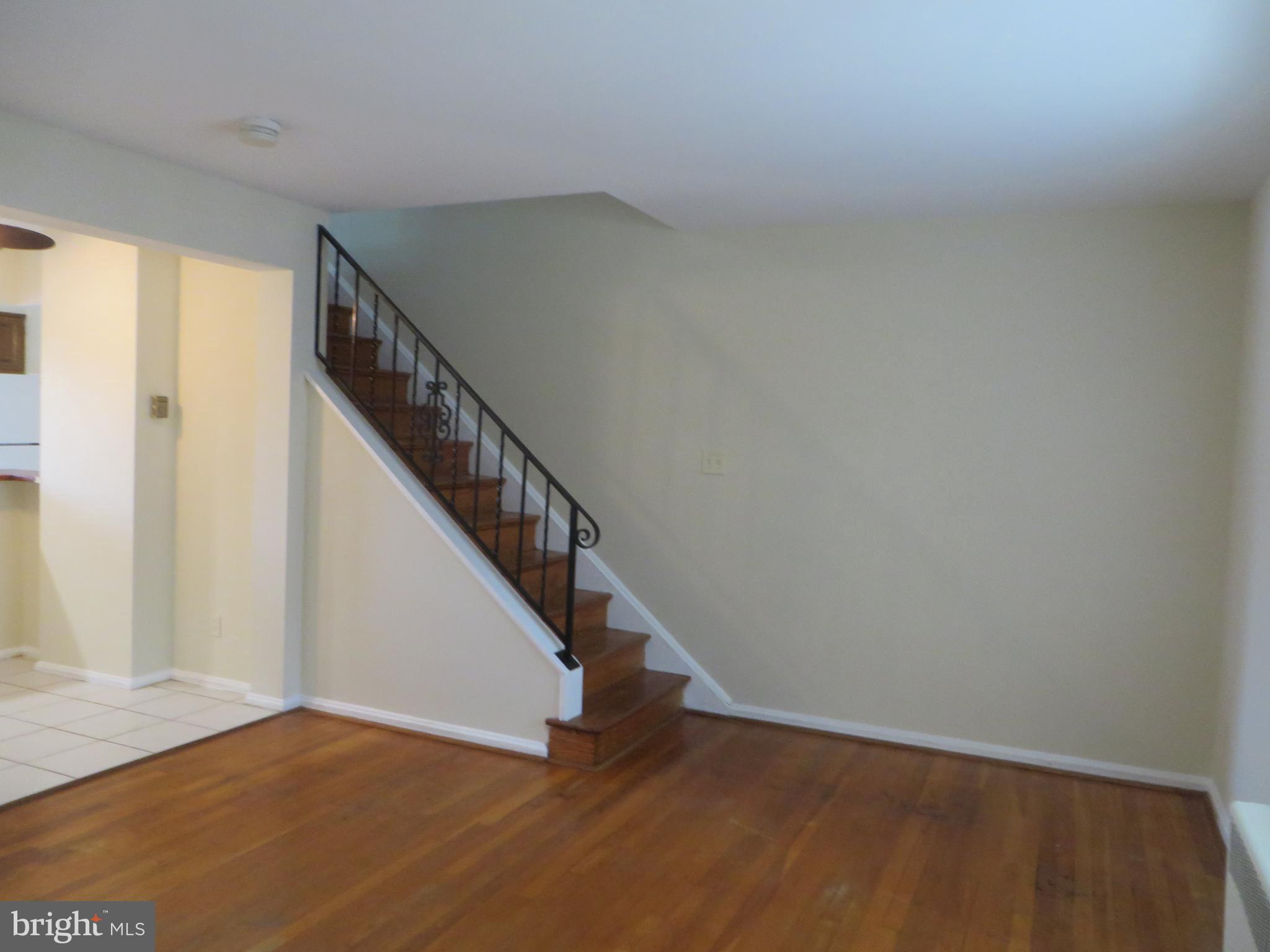 WARWICK VILLAGE - Residential Lease