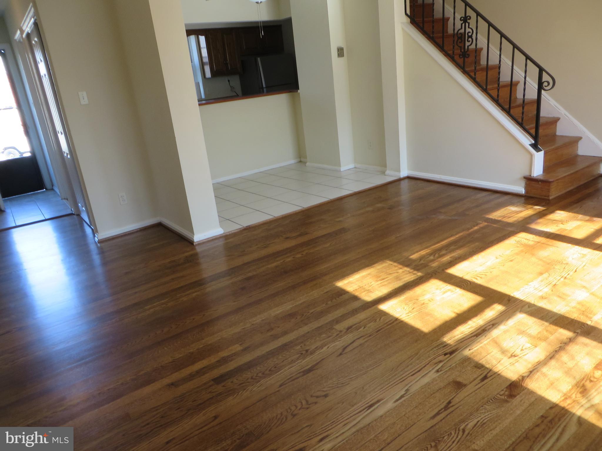 WARWICK VILLAGE - Residential Lease