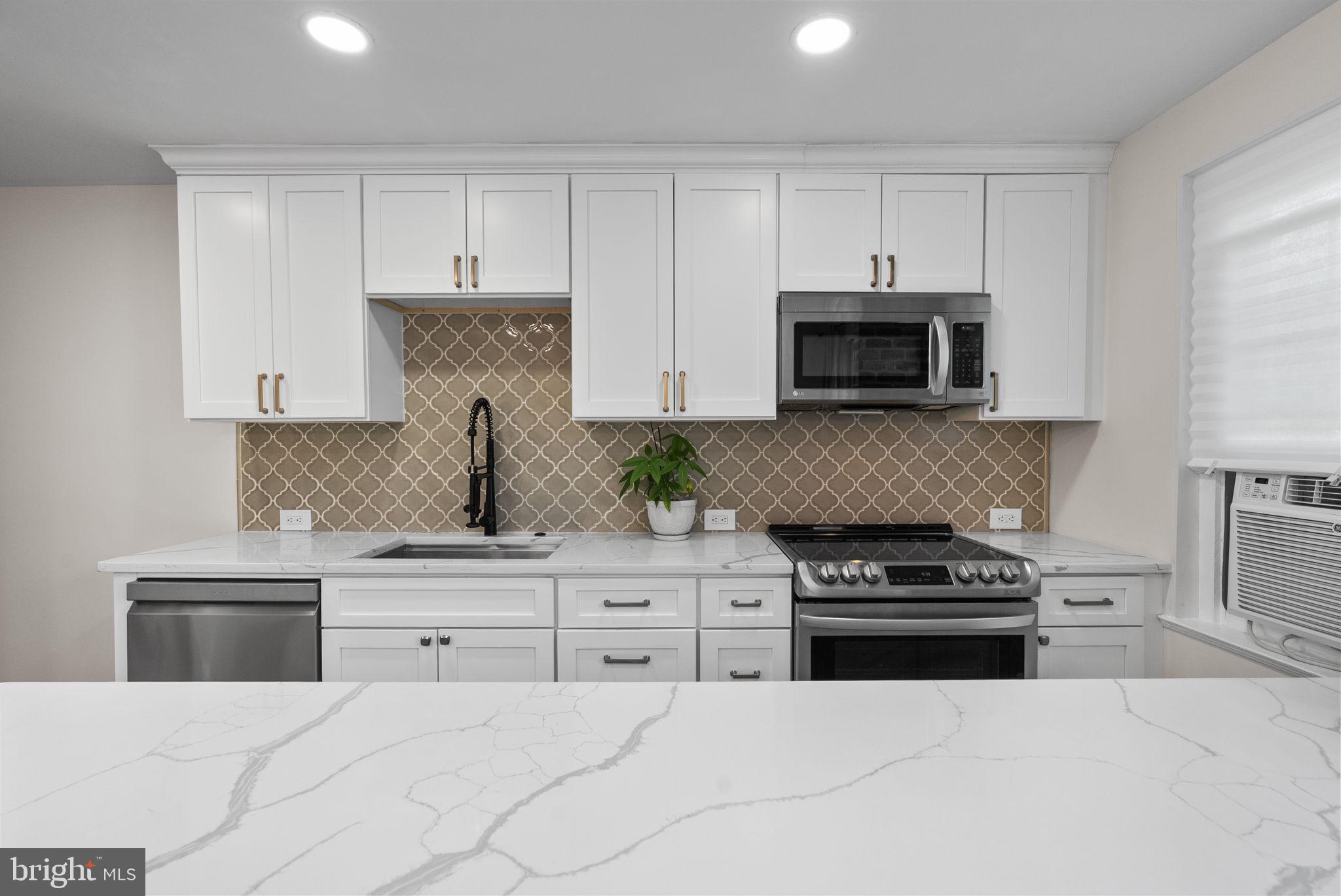 LANSDALE - Residential Lease