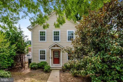 MLS: DCDC2282692